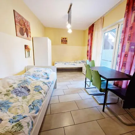 Appartamento Cozy In Muelheim Colonia