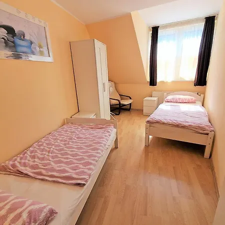 Cozy In Muelheim Κολωνία