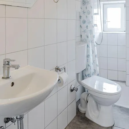 Διαμέρισμα Cozy In Muelheim *
