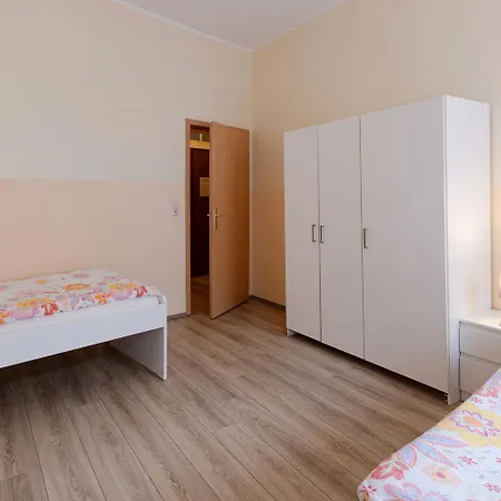 Διαμέρισμα Cozy In Muelheim *