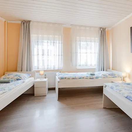 Appartamento Cozy In Muelheim Colonia