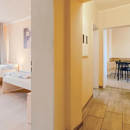 Apartment Cozy In Muelheim Cologne